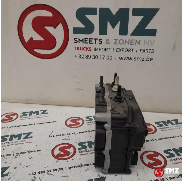 Iveco Occ AdBluepomp Euro 6 Iveco - Sistema de combustível por Camião: foto 3 Iveco Occ AdBluepomp Euro 6 Iveco - Sistema de combustível por Camião: foto 3