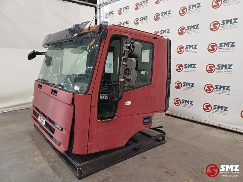 Iveco Occ Cabine Iveco Trakker - Cabine e interior por Camião: foto 3 Iveco Occ Cabine Iveco Trakker - Cabine e interior por Camião: foto 3