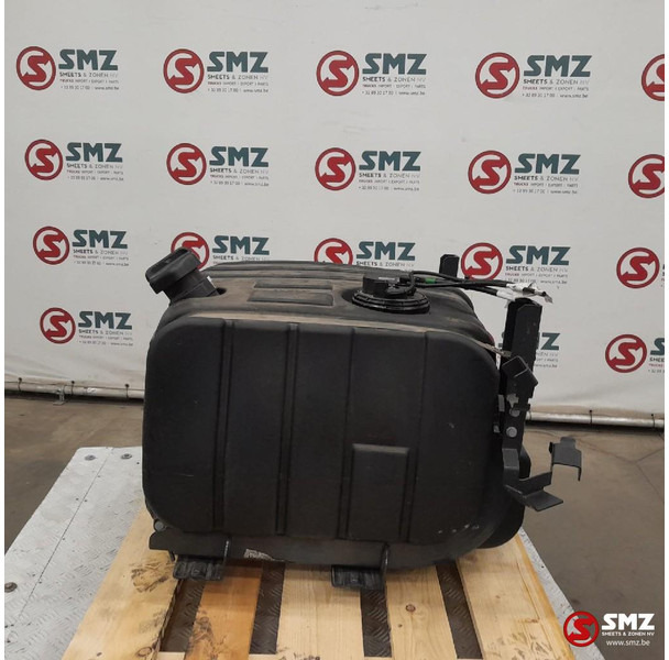 Iveco Occ brandstoftank 200L + brandstofniveausensor + s - Tanque de combustível por Camião: foto 2 Iveco Occ brandstoftank 200L + brandstofniveausensor + s - Tanque de combustível por Camião: foto 2