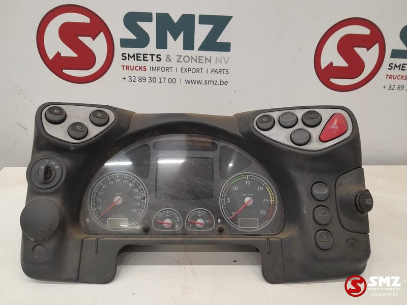 Iveco Occ instrumentenpaneel Iveco - Painel de instrumentos por Camião: foto 1 Iveco Occ instrumentenpaneel Iveco - Painel de instrumentos por Camião: foto 1