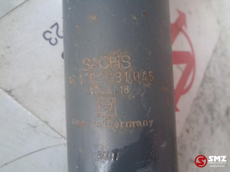 Iveco Occ schokdemper 47 1700 131 045 - Amortecedor por Camião: foto 2 Iveco Occ schokdemper 47 1700 131 045 - Amortecedor por Camião: foto 2