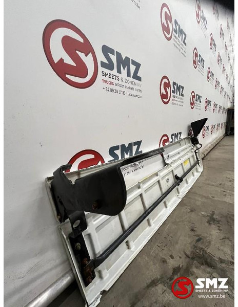 Iveco Occ zijspoiler links stralis - Aerodinâmica/ Aerofólio por Camião: foto 4 Iveco Occ zijspoiler links stralis - Aerodinâmica/ Aerofólio por Camião: foto 4