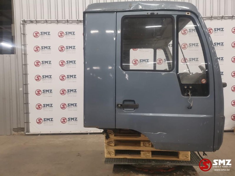 MAN Occ Cabine MAN L2000 - Cabine por Camião: foto 2 MAN Occ Cabine MAN L2000 - Cabine por Camião: foto 2