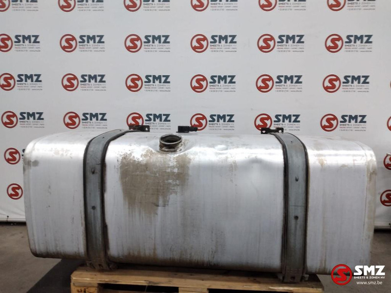 MAN Occ brandstoftank 600L MAN - Tanque de combustível por Camião: foto 1 MAN Occ brandstoftank 600L MAN - Tanque de combustível por Camião: foto 1
