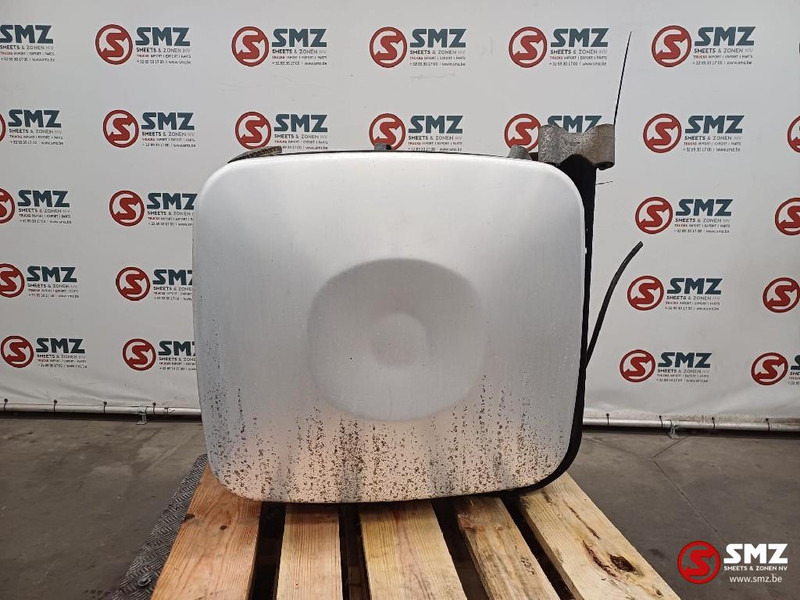 MAN Occ brandstoftank met steunen 250 L MAN - Tanque de combustível por Camião: foto 4 MAN Occ brandstoftank met steunen 250 L MAN - Tanque de combustível por Camião: foto 4