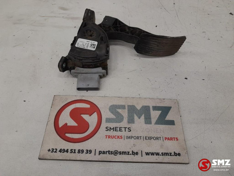 MAN Occ gaspedaal MAN - Cabine e interior por Camião: foto 2 MAN Occ gaspedaal MAN - Cabine e interior por Camião: foto 2