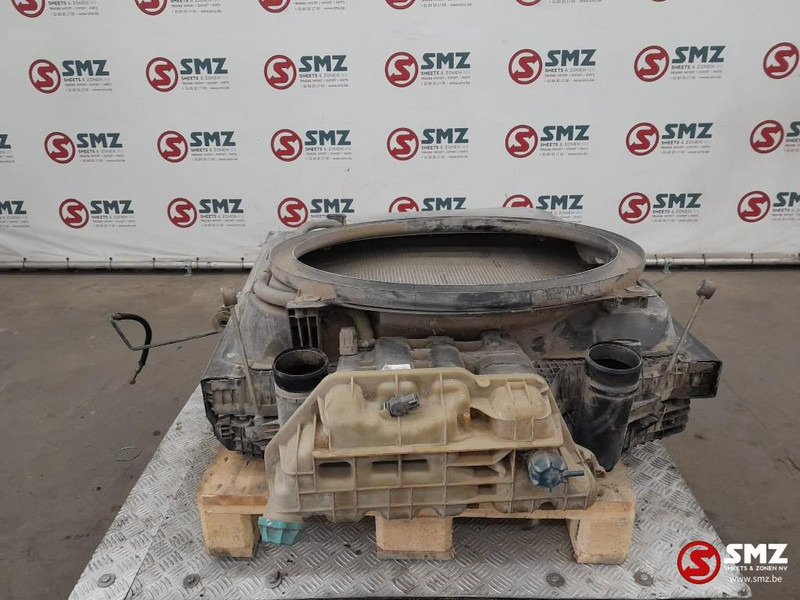 MAN Occ radiator + intercooler MAN - Radiador por Camião: foto 1 MAN Occ radiator + intercooler MAN - Radiador por Camião: foto 1