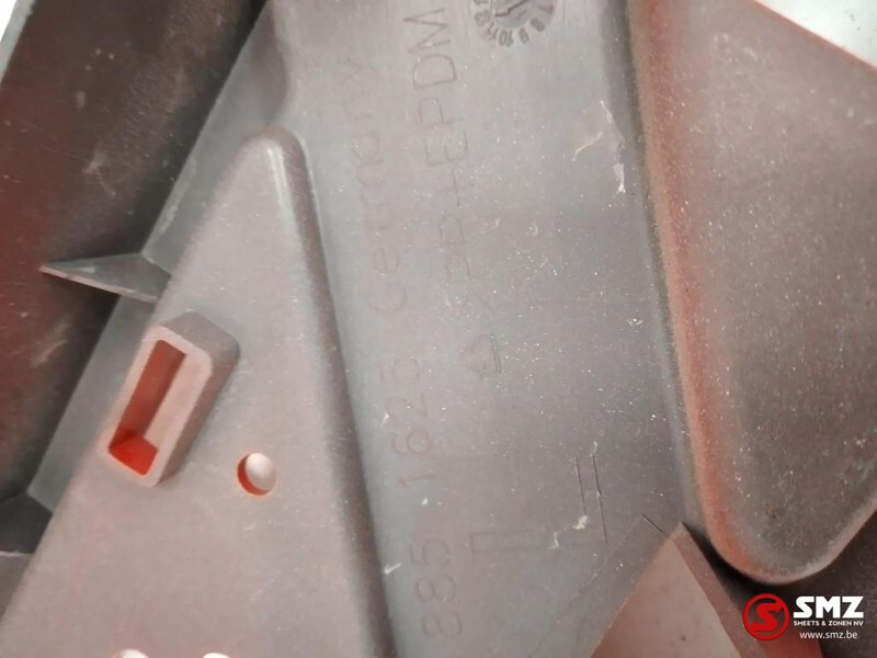 Mercedes-Benz Bumper Mercedes Actros MP2 MP3 A9438851625 - Para-choque por Camião: foto 3 Mercedes-Benz Bumper Mercedes Actros MP2 MP3 A9438851625 - Para-choque por Camião: foto 3