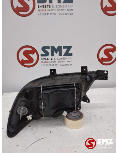 Mercedes-Benz Koplamp rechts mercedes sprinter w901 a9018202561 - Farol dianteira por Camião: foto 2 Mercedes-Benz Koplamp rechts mercedes sprinter w901 a9018202561 - Farol dianteira por Camião: foto 2