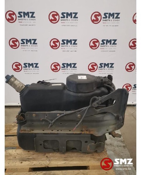 Mercedes-Benz Occ AdBlue tank 25L Mercedes Atego 1224L - Tanque para AdBlue por Camião: foto 2 Mercedes-Benz Occ AdBlue tank 25L Mercedes Atego 1224L - Tanque para AdBlue por Camião: foto 2