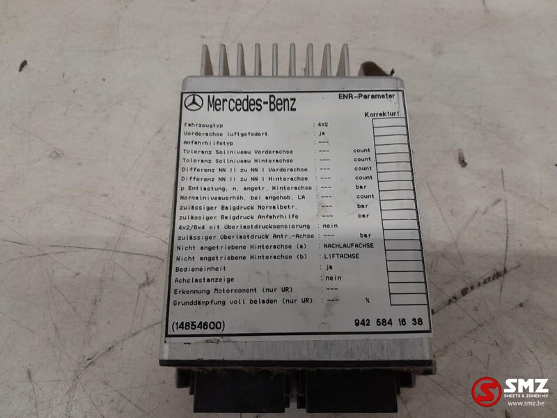 Mercedes-Benz Occ ECU ECAS 4x2 VL regeleenheid Mercedes - Centralina electrónica por Camião: foto 4 Mercedes-Benz Occ ECU ECAS 4x2 VL regeleenheid Mercedes - Centralina electrónica por Camião: foto 4