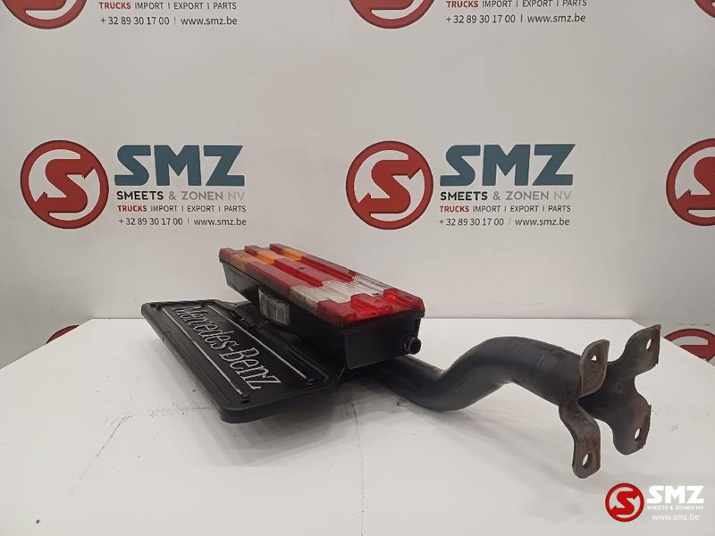 Mercedes-Benz Occ achterlicht links Mercedes - Farol traseiros por Camião: foto 3 Mercedes-Benz Occ achterlicht links Mercedes - Farol traseiros por Camião: foto 3