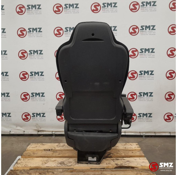 Mercedes-Benz Occ bestuurdersstoel Mercedes Actros MP3 - Cabine e interior por Camião: foto 2 Mercedes-Benz Occ bestuurdersstoel Mercedes Actros MP3 - Cabine e interior por Camião: foto 2