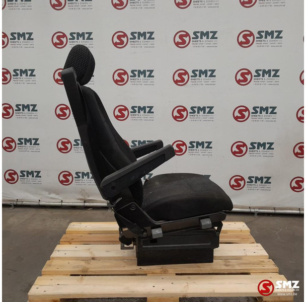 Mercedes-Benz Occ bijrijdersstoel Mercedes - Cabine e interior por Camião: foto 3 Mercedes-Benz Occ bijrijdersstoel Mercedes - Cabine e interior por Camião: foto 3