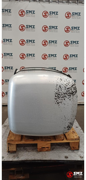 Mercedes-Benz Occ brandstoftank 570L + steunen brandstofniveause - Tanque de combustível por Camião: foto 3 Mercedes-Benz Occ brandstoftank 570L + steunen brandstofniveause - Tanque de combustível por Camião: foto 3