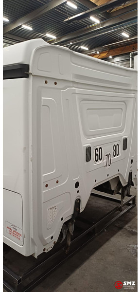 Mercedes-Benz Occ cabine Mercedes Actros MP4 - Cabine e interior por Camião: foto 4 Mercedes-Benz Occ cabine Mercedes Actros MP4 - Cabine e interior por Camião: foto 4