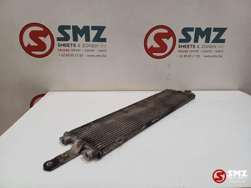 Mercedes-Benz Occ condenser Mercedes - Sistema de arrefecimento por Camião: foto 2 Mercedes-Benz Occ condenser Mercedes - Sistema de arrefecimento por Camião: foto 2