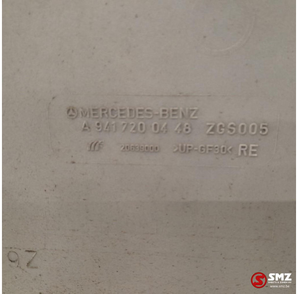 Mercedes-Benz Occ deurverlenging rechts Mercedes - Porta e peças por Camião: foto 3 Mercedes-Benz Occ deurverlenging rechts Mercedes - Porta e peças por Camião: foto 3