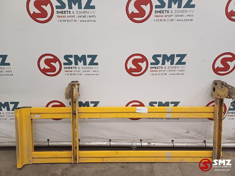 Mercedes-Benz Occ fietsenvanger rechts Mercedes - Estrutura/ Châssis por Camião: foto 2 Mercedes-Benz Occ fietsenvanger rechts Mercedes - Estrutura/ Châssis por Camião: foto 2