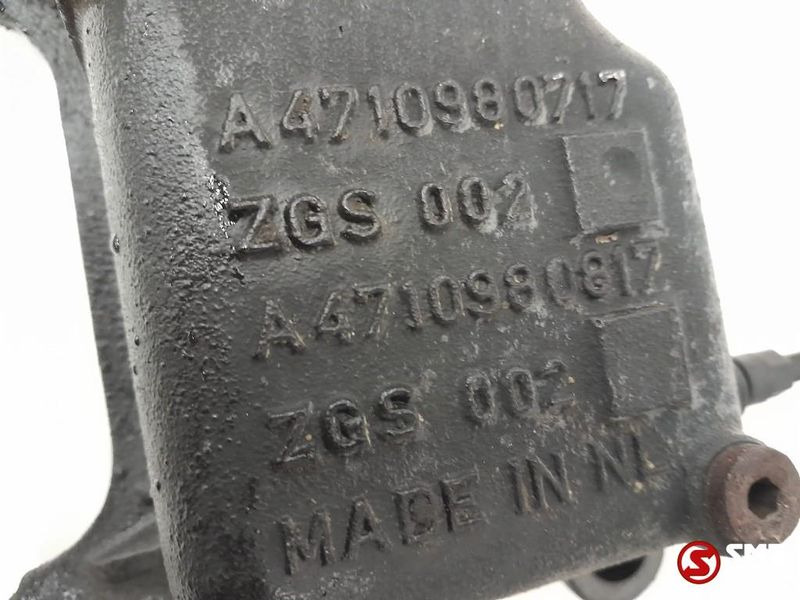 Mercedes-Benz Occ inlaatspruitstuk Mercedes OM471LA A4710980817 - Motor e peças por Camião: foto 3 Mercedes-Benz Occ inlaatspruitstuk Mercedes OM471LA A4710980817 - Motor e peças por Camião: foto 3