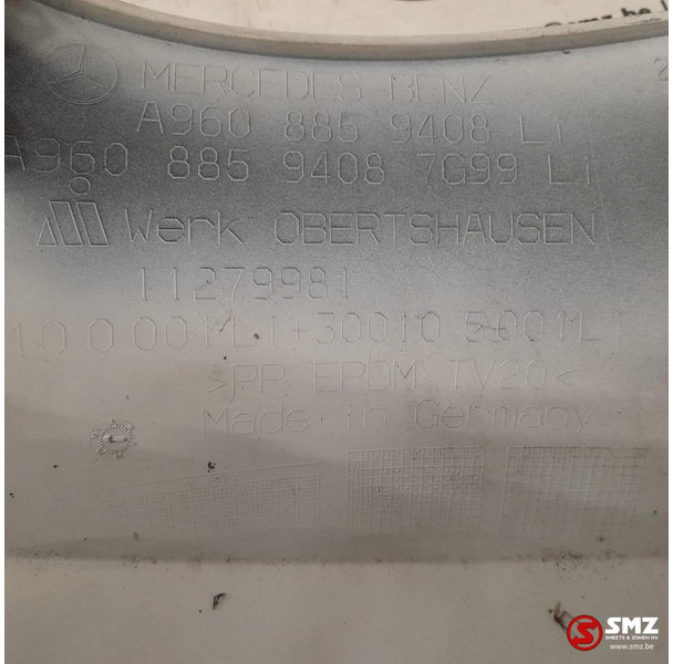 Mercedes-Benz Occ koplampkap links Mercedes - Farol dianteira por Camião: foto 3 Mercedes-Benz Occ koplampkap links Mercedes - Farol dianteira por Camião: foto 3