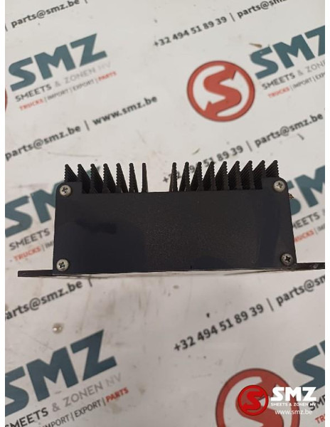 Mercedes-Benz Occ omvormer 24/12V 18A Mercedes - Sistema elétrico por Camião: foto 3 Mercedes-Benz Occ omvormer 24/12V 18A Mercedes - Sistema elétrico por Camião: foto 3