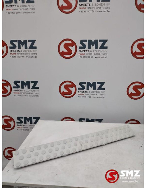 Mercedes-Benz Occ opstapplaat bumper Mercedes Actros MP2 A943885 - Para-choque por Camião: foto 1 Mercedes-Benz Occ opstapplaat bumper Mercedes Actros MP2 A943885 - Para-choque por Camião: foto 1