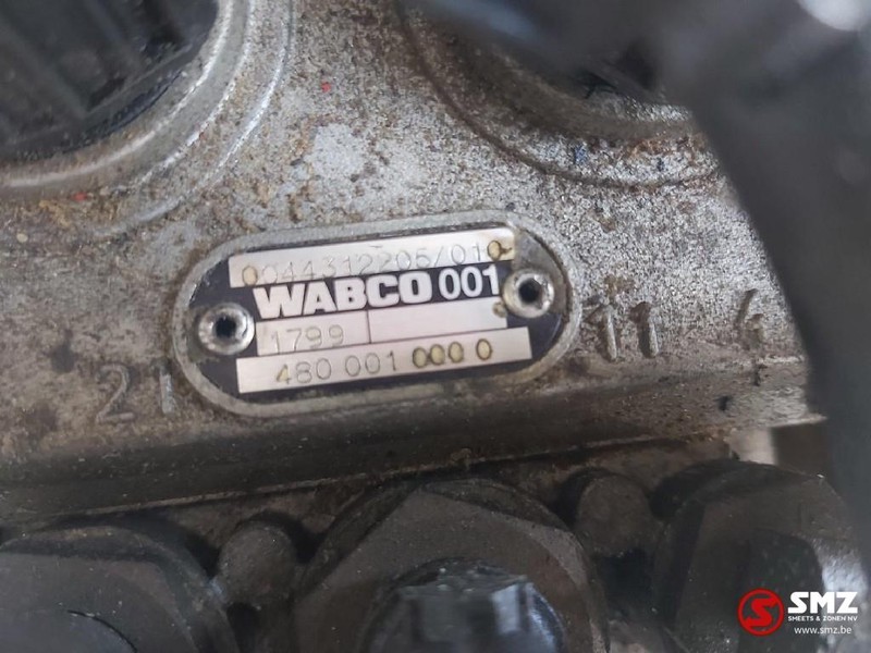 Mercedes-Benz Occ pedaalplaat Mercedes Actros - Pedal por Camião: foto 4 Mercedes-Benz Occ pedaalplaat Mercedes Actros - Pedal por Camião: foto 4