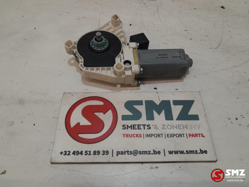 Mercedes-Benz Occ raamliftmotor Mercedes - Porta e peças por Camião: foto 1 Mercedes-Benz Occ raamliftmotor Mercedes - Porta e peças por Camião: foto 1