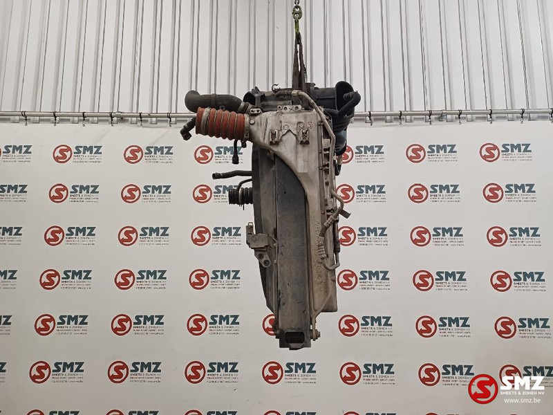 Mercedes-Benz Occ radiator + intercooler + condenser Mercedes - Radiador por Camião: foto 3 Mercedes-Benz Occ radiator + intercooler + condenser Mercedes - Radiador por Camião: foto 3