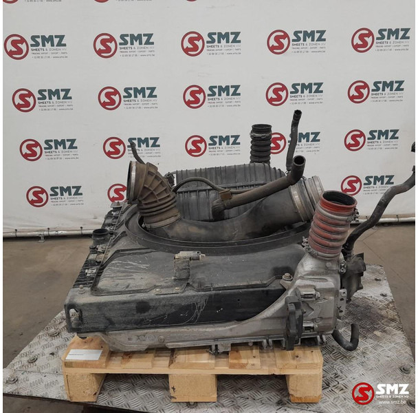 Mercedes-Benz Occ radiator + intercooler + expansievat Mercedes - Radiador por Camião: foto 4 Mercedes-Benz Occ radiator + intercooler + expansievat Mercedes - Radiador por Camião: foto 4