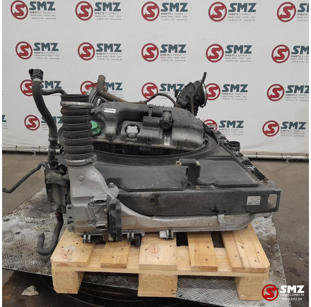 Mercedes-Benz Occ radiator + intercooler + expansievat Mercedes - Radiador por Camião: foto 3 Mercedes-Benz Occ radiator + intercooler + expansievat Mercedes - Radiador por Camião: foto 3