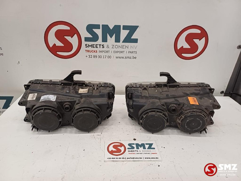 Mercedes-Benz Set koplampen L/R Mercedes - Farol dianteira por Camião: foto 2 Mercedes-Benz Set koplampen L/R Mercedes - Farol dianteira por Camião: foto 2