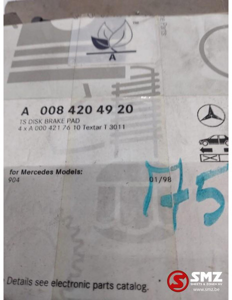 Mercedes-Benz Set remblokken mercedes sprinter w901-w905 a008420 - Pastilhas de freio por Camião: foto 2 Mercedes-Benz Set remblokken mercedes sprinter w901-w905 a008420 - Pastilhas de freio por Camião: foto 2