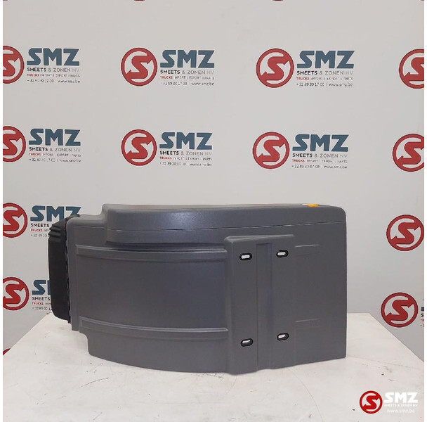 Mercedes-Benz Spatbord rechts mercedes Actros mp2/3 - Carroceria e exterior por Camião: foto 2 Mercedes-Benz Spatbord rechts mercedes Actros mp2/3 - Carroceria e exterior por Camião: foto 2