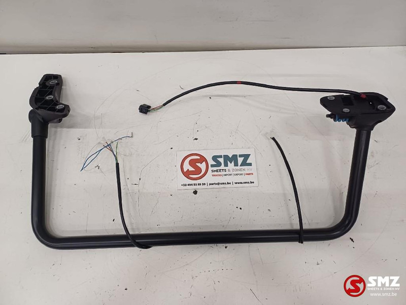 Mercedes-Benz Spiegelhouder rechts mercedes - Espelho retrovisor por Camião: foto 2 Mercedes-Benz Spiegelhouder rechts mercedes - Espelho retrovisor por Camião: foto 2