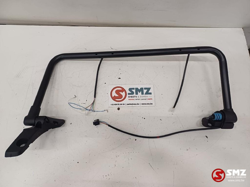 Mercedes-Benz Spiegelhouder rechts mercedes - Espelho retrovisor por Camião: foto 1 Mercedes-Benz Spiegelhouder rechts mercedes - Espelho retrovisor por Camião: foto 1