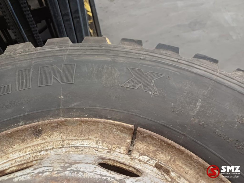 Michelin Occ vrachtwagenband 12.00R20 154/149K Michelin - Pneu por Camião: foto 3 Michelin Occ vrachtwagenband 12.00R20 154/149K Michelin - Pneu por Camião: foto 3