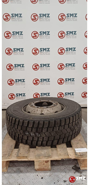 Michelin Occ vrachtwagenband 265/70R19.5 140/138L Michelin - Pneu por Camião: foto 1 Michelin Occ vrachtwagenband 265/70R19.5 140/138L Michelin - Pneu por Camião: foto 1