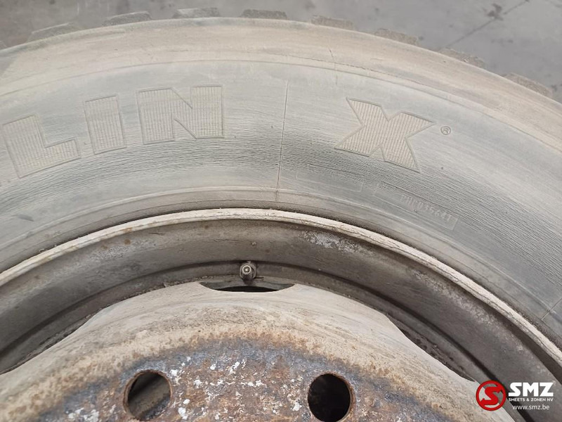 Michelin Occ vrachtwagenband 315/80R22.5 156/150 Michelin - Pneu por Camião: foto 4 Michelin Occ vrachtwagenband 315/80R22.5 156/150 Michelin - Pneu por Camião: foto 4