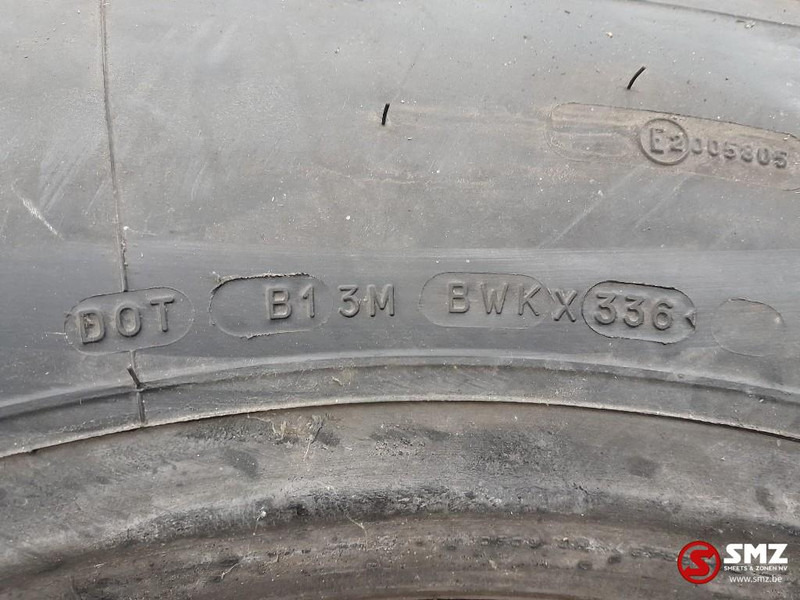 Michelin Occ vrachtwagenband Michelin 305/70R22.5 - Pneu por Camião: foto 4 Michelin Occ vrachtwagenband Michelin 305/70R22.5 - Pneu por Camião: foto 4