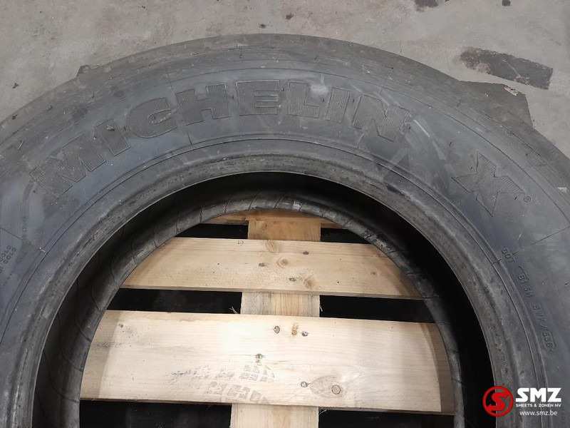 Michelin Occ vrachtwagenband Michelin 305/70R22.5 - Pneu por Camião: foto 2 Michelin Occ vrachtwagenband Michelin 305/70R22.5 - Pneu por Camião: foto 2