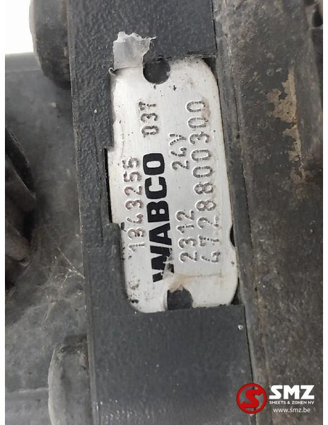 DAF Occ ECAS magneetventiel DAF XF105 - Peça de reposição por Camião: foto 3 DAF Occ ECAS magneetventiel DAF XF105 - Peça de reposição por Camião: foto 3