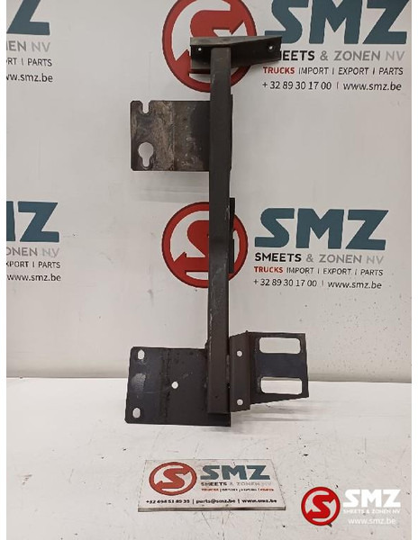 Renault Occ bumperbevestiging links Renault - Para-choque por Camião: foto 2 Renault Occ bumperbevestiging links Renault - Para-choque por Camião: foto 2