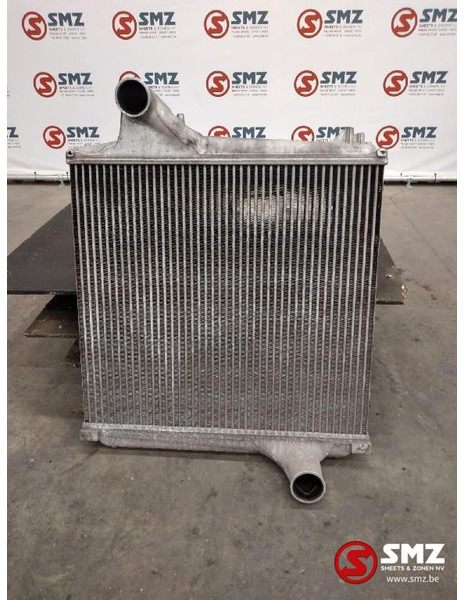 Renault Occ intercooler Renault T 7421162608 - Intercooler por Camião: foto 1 Renault Occ intercooler Renault T 7421162608 - Intercooler por Camião: foto 1