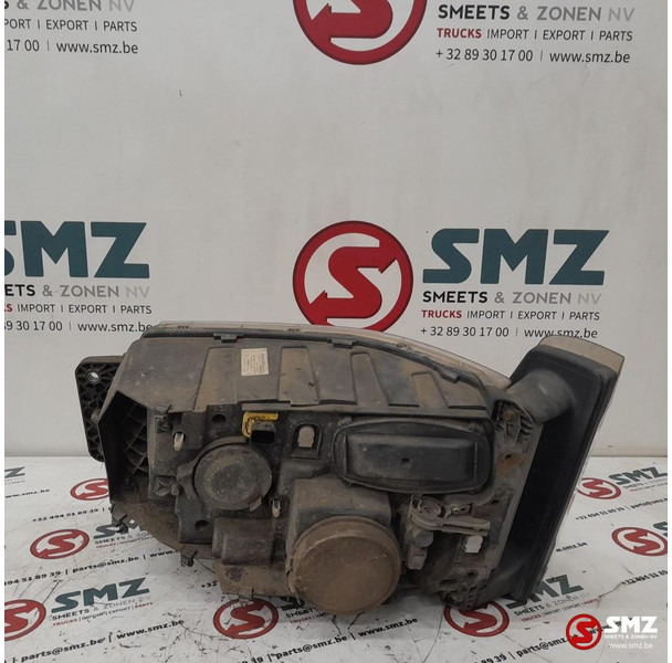 Renault Occ koplamp rechts RHD Renault - Farol dianteira por Camião: foto 2 Renault Occ koplamp rechts RHD Renault - Farol dianteira por Camião: foto 2