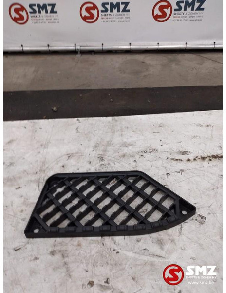 Renault Opstap onder rechts renault - Cabine e interior por Camião: foto 2 Renault Opstap onder rechts renault - Cabine e interior por Camião: foto 2