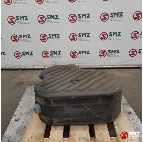 Scania Occ AdBluetank + AdBlueniveausensor Scania - Sistema de combustível por Camião: foto 2 Scania Occ AdBluetank + AdBlueniveausensor Scania - Sistema de combustível por Camião: foto 2