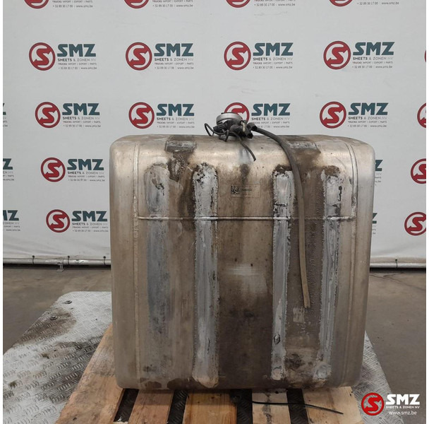 Scania Occ brandstoftank 320L Scania - Tanque de combustível por Camião: foto 2 Scania Occ brandstoftank 320L Scania - Tanque de combustível por Camião: foto 2