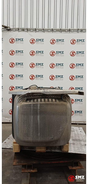 Scania Occ brandstoftank 950L Scania - Tanque de combustível por Camião: foto 4 Scania Occ brandstoftank 950L Scania - Tanque de combustível por Camião: foto 4